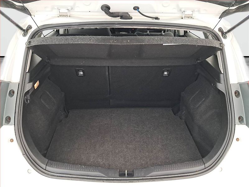 Toyota Auris (2015) 1.6 Valvematic, Serv.kniha - fotka 14 z 17