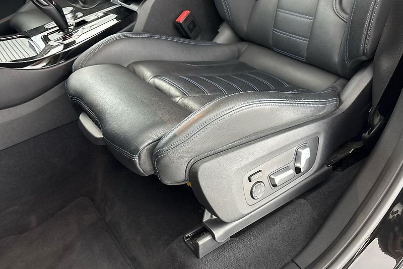 BMW X3 M40i - fotka 7 z 27