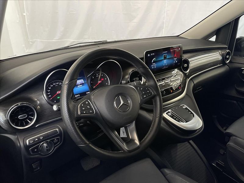 Mercedes-Benz Třídy V 250 d 4MATIC AVANTGARDE - fotka 9 z 24