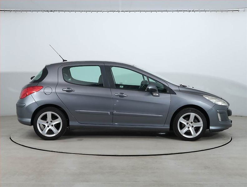 Peugeot 308 (2008) 1.6 HDi, po STK, v provozu - fotka 6 z 17