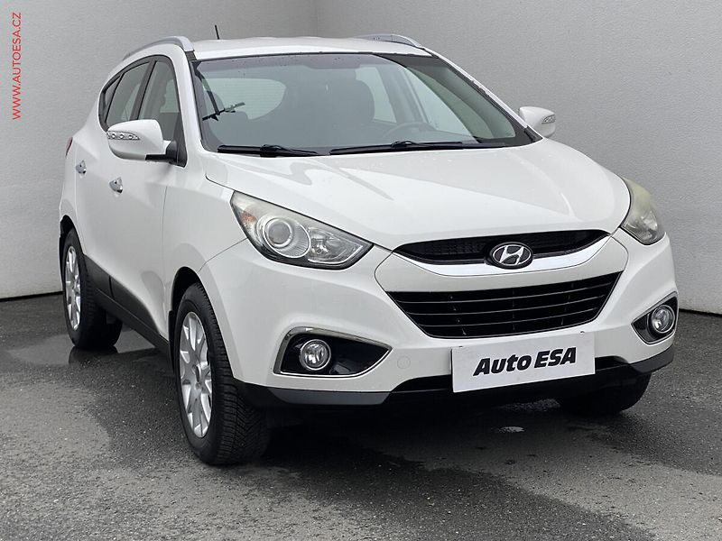 Hyundai ix35 (2013) 1.6 GDi, ČR, AC, tempo, park - fotografie inzerátu