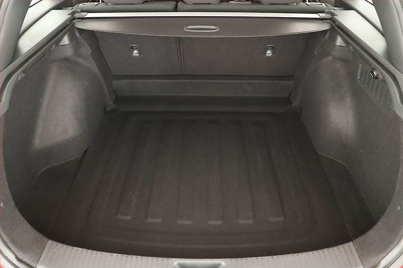 Hyundai i30 (2021) Comfort 1.0 T-GDI, ČR,1.maj - fotka 12 z 13