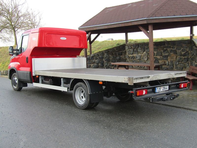 Iveco Daily (2024) 3.0 JTD  50C/35 - fotka 4 z 16