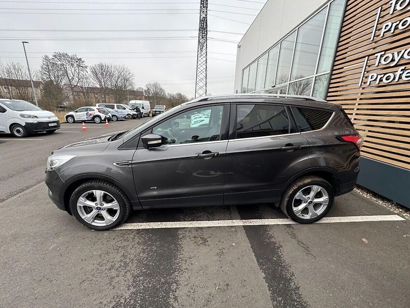 Ford Kuga AT TITANIUM - fotka 3 z 19