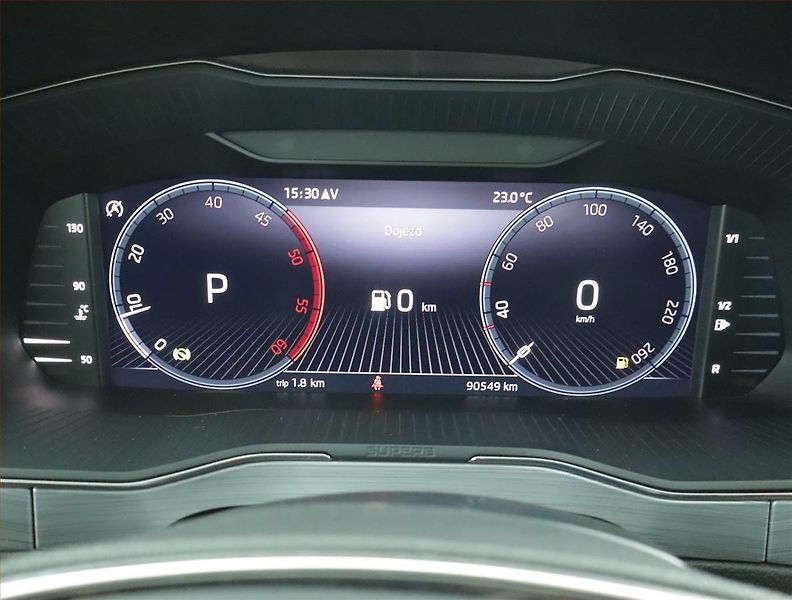 Škoda Superb (2022) Ambition 2.0 TDI - fotka 11 z 20
