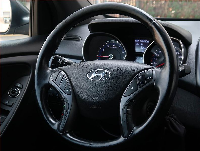 Hyundai i30 (2016) 1.6 GDI, ČR,1.maj, Serv.kniha - fotka 15 z 16