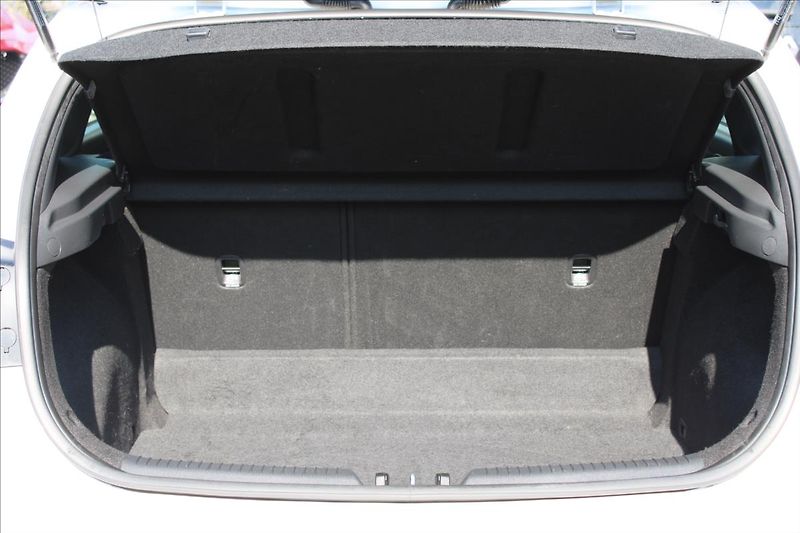 Hyundai i30 1,5 CVVT  NOVÉ V ČR,1.MAJITEL - fotka 22 z 26
