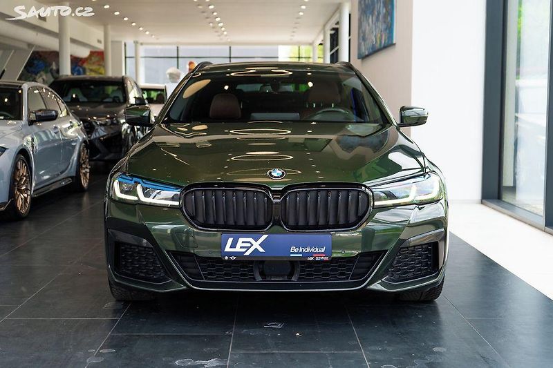 BMW Řada 5 (2021) 540d xDrive možný odpočet DPH - fotka 1 z 26