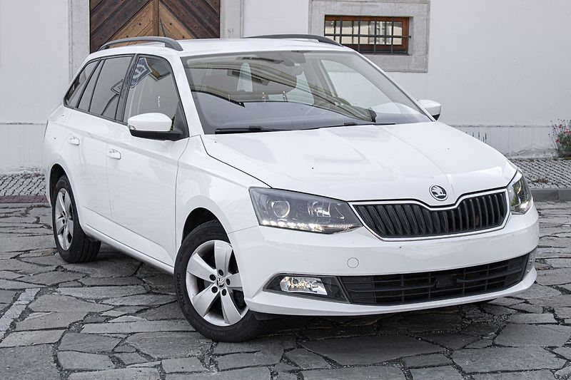 Škoda Fabia - fotka 3 z 29