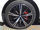 BMW i5 xDrive40 M-Sport Pro Pano HuD - náhled 9