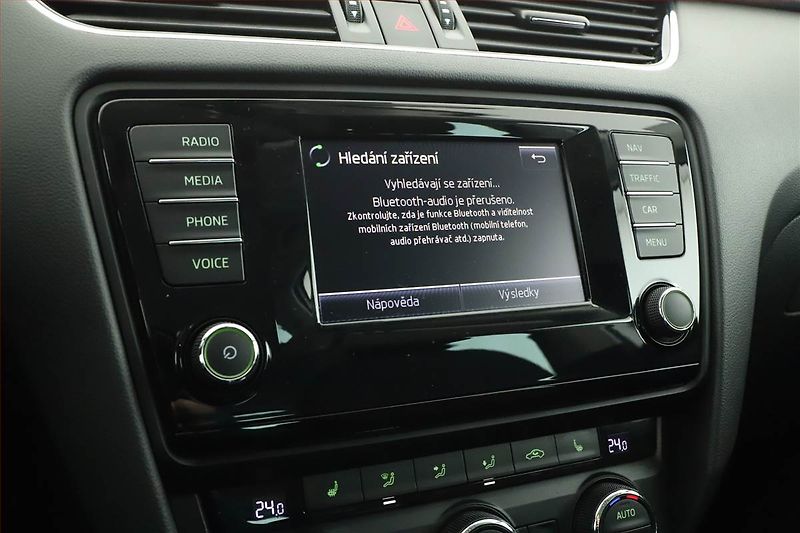 Škoda Octavia (2014) 2.0 TDI, Automat, Xenony - fotka 13 z 20