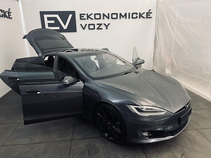 Tesla Model S (2020) S 800PS, REZERVOVÁNO - fotka 71 z 81