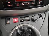 Peugeot Partner (2011) 1.6 HDi, 5Míst, 1Maj - náhled 15