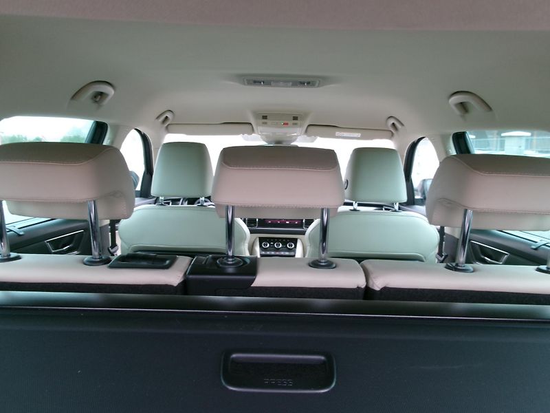Škoda Kodiaq (2018) 2,0TSI 4x4 DSG NAVI ALU ČR - fotka 18 z 55