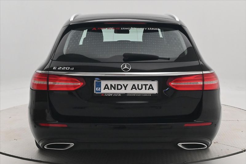 Mercedes-Benz Třídy E 2,0 220d 143 kW Business 9G-Tr - fotka 6 z 31