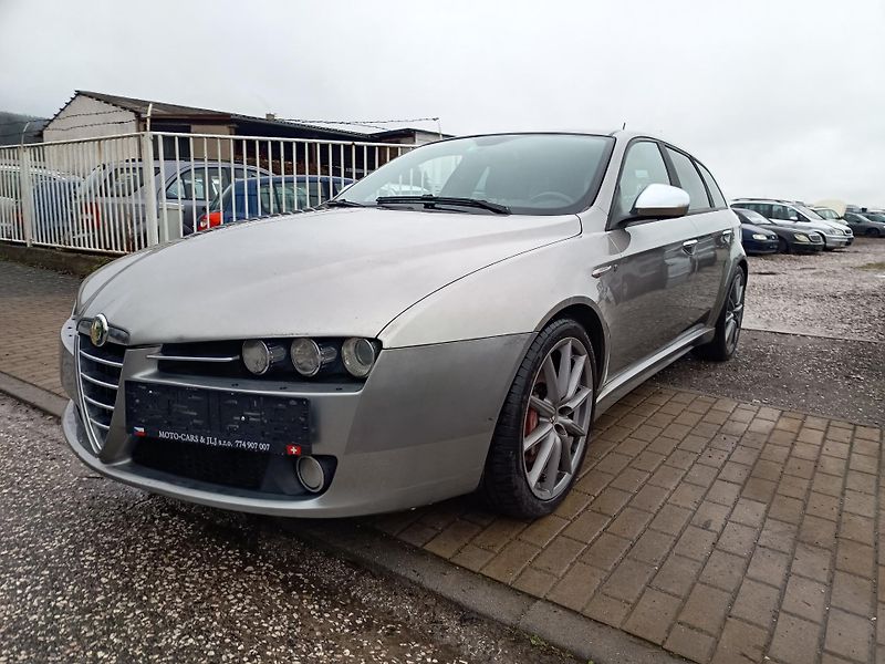 Alfa Romeo 159 (2010) 2.4 JTD 154KW! - fotka 10 z 62