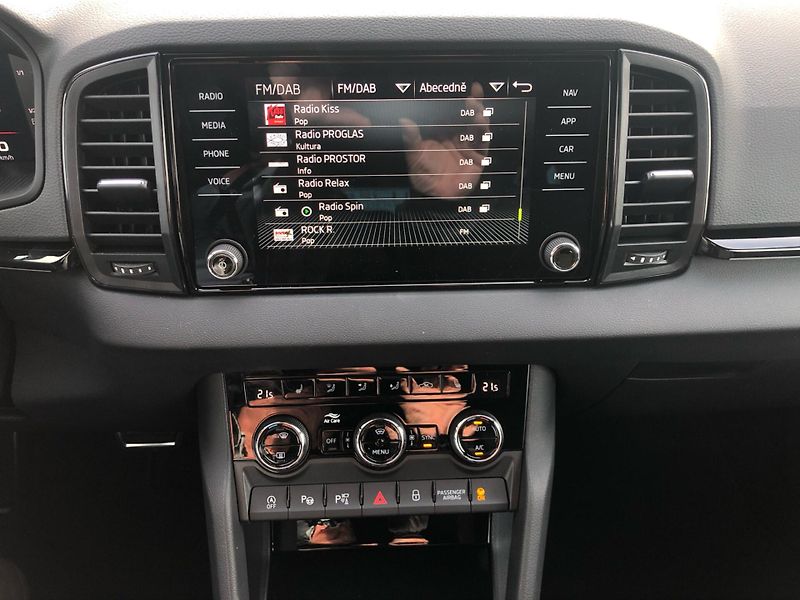 Škoda Karoq 1,5 TSI - fotka 20 z 30