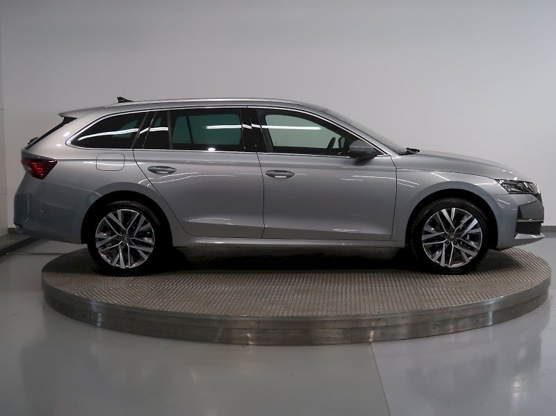 Škoda Octavia (2026) EXCLUSIVE 2.0TDI 110KW DSG CAN - fotka 8 z 46