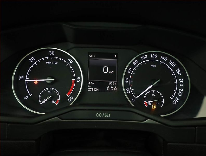 Škoda Superb (2016) 2.0 TDI 4x4, 4X4, Automat - fotka 9 z 16
