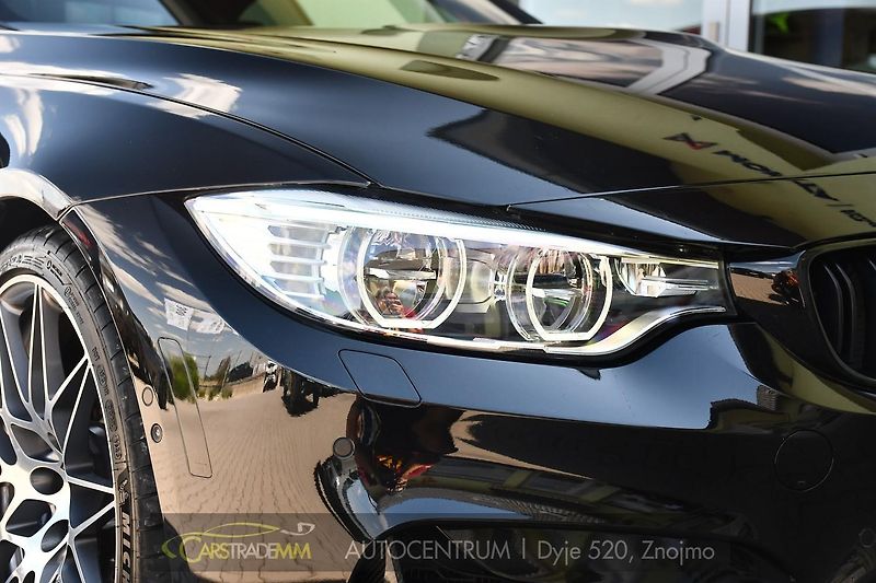 BMW M4 3.0 317kW HUD LED DPH - fotka 56 z 57