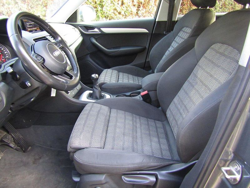 Audi Q3 (2016) 1.4 TFSI 110kW - fotka 20 z 44