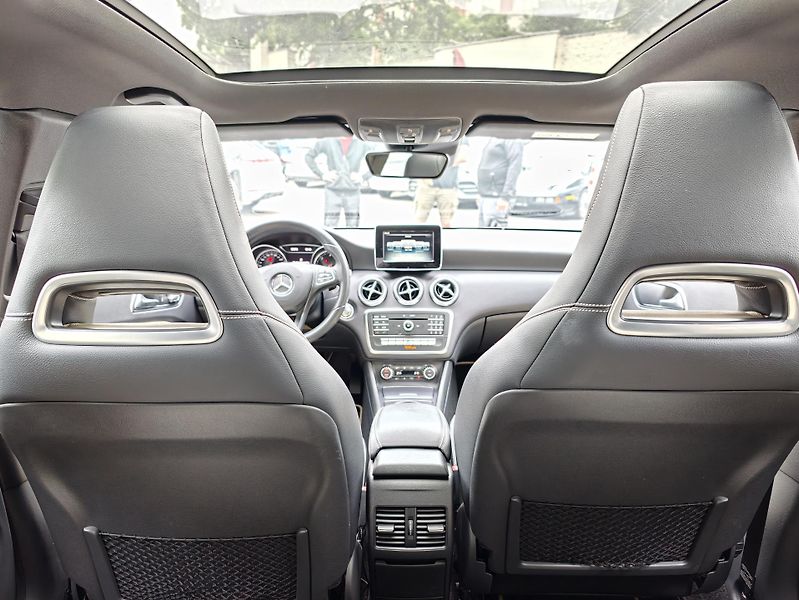 Mercedes-Benz Třídy A A220cdi 4Matic, CZ, 1.maj - fotka 16 z 31