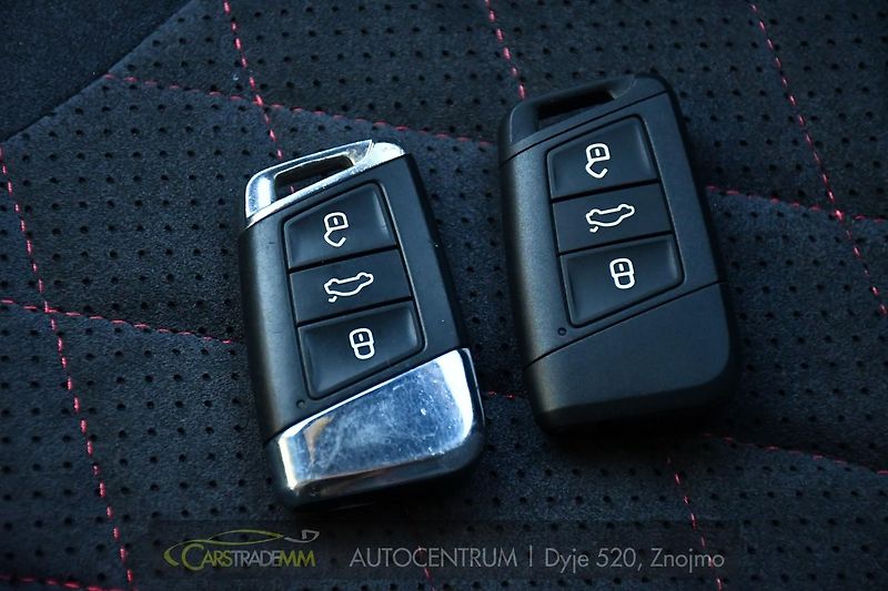 Škoda Kodiaq RS 2,0TDi VIRTUAL PANOR 2xALU  - fotka 38 z 56