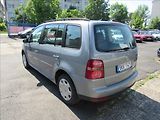 Volkswagen Touran 1,9 TDI 77kW DSG - náhled 3