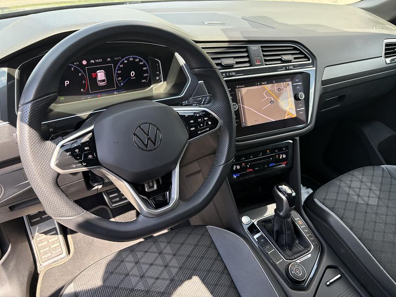 Volkswagen Tiguan 2.0 TSI DSG 4MOTION R-LINE 140 - fotka 5 z 28