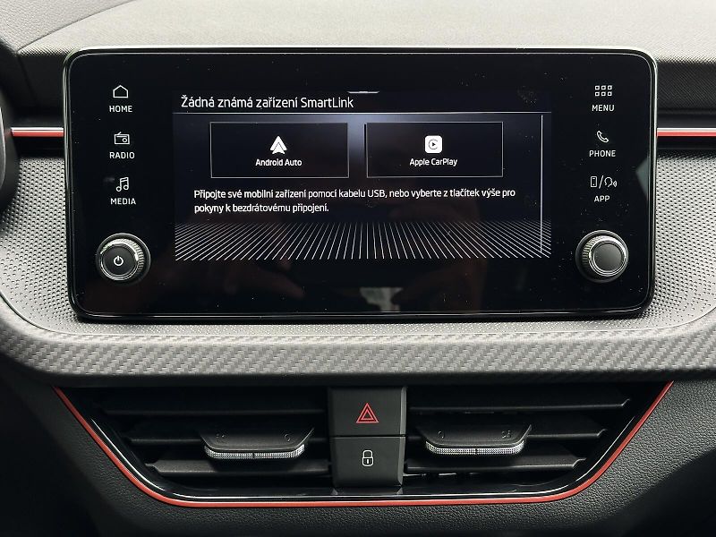 Škoda Kamiq 1.0TSi DSG Monte Carlo 116PS M - fotka 26 z 38