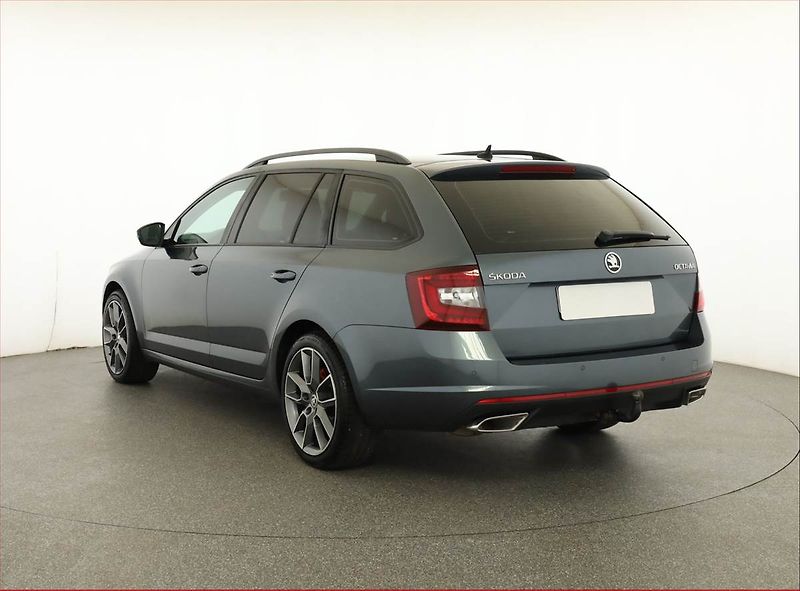Škoda Octavia (2015) Ambition 2.0 TDI, Automat - fotka 4 z 18