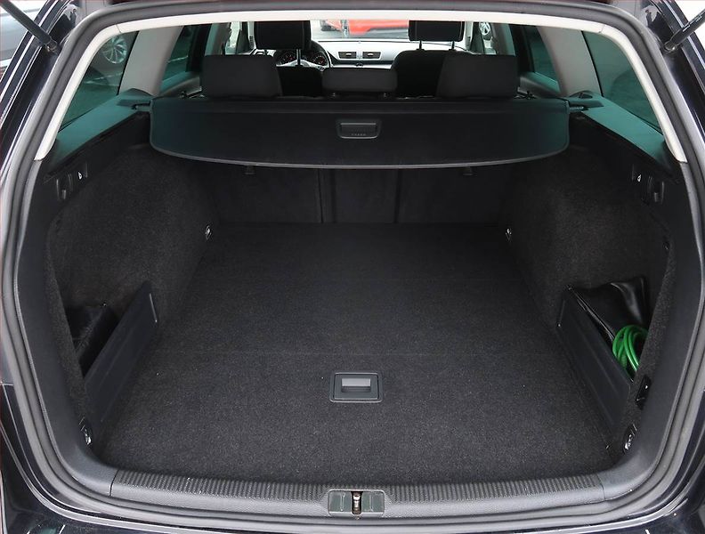 Volkswagen Passat (2011) Comfortline 1.4 TSI EcoFuel - fotka 13 z 18