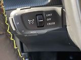 Peugeot 2008 (2022) 1.2 PT, GT, AT, LED, navi - náhled 13