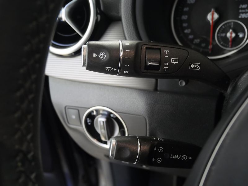Mercedes-Benz Třídy B - fotka 15 z 27