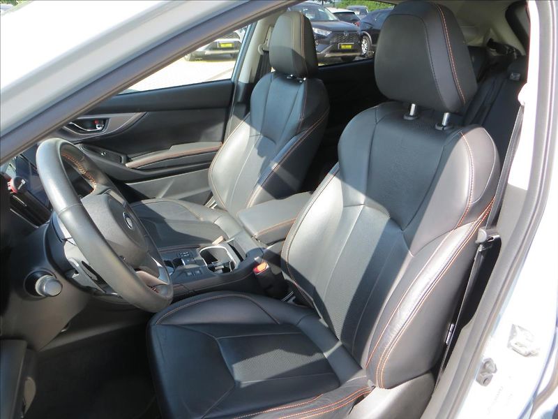 Subaru XV 2,0 i Executive ES Lineartroni - fotka 13 z 40