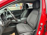 Hyundai Kona EV 64kWh 150KW SMART - náhled 9