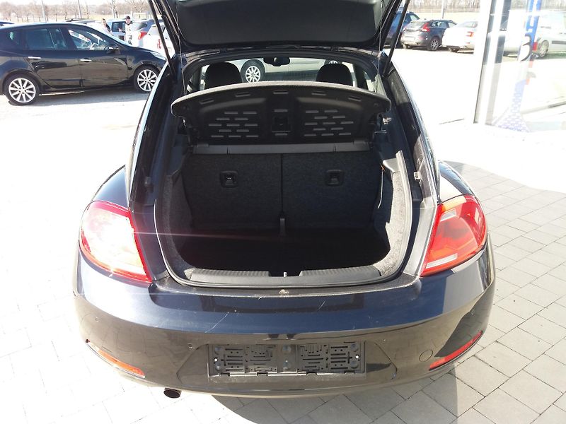 Volkswagen Beetle 1.6TDi,XENONY,NAVI.PĚKNÝ-STAV! - fotka 7 z 18