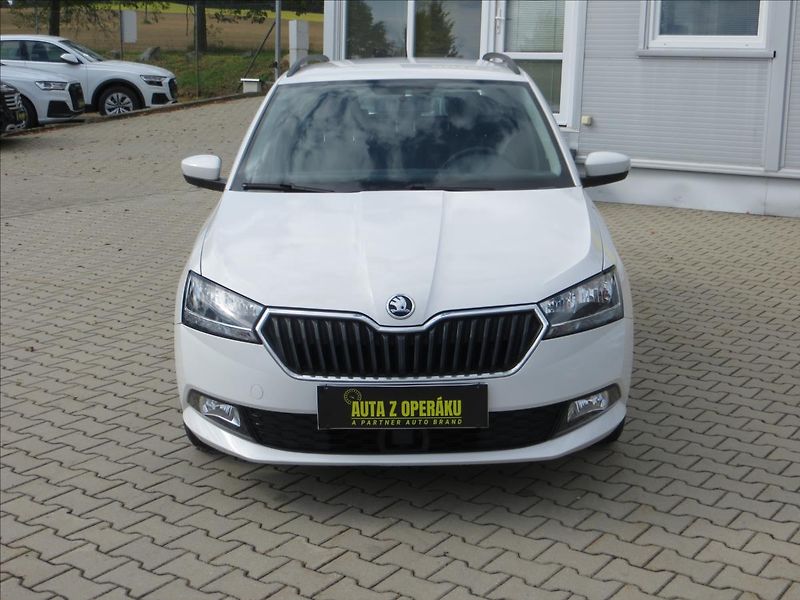 Škoda Fabia 1,0 TSI Ambition ČR - fotka 2 z 19