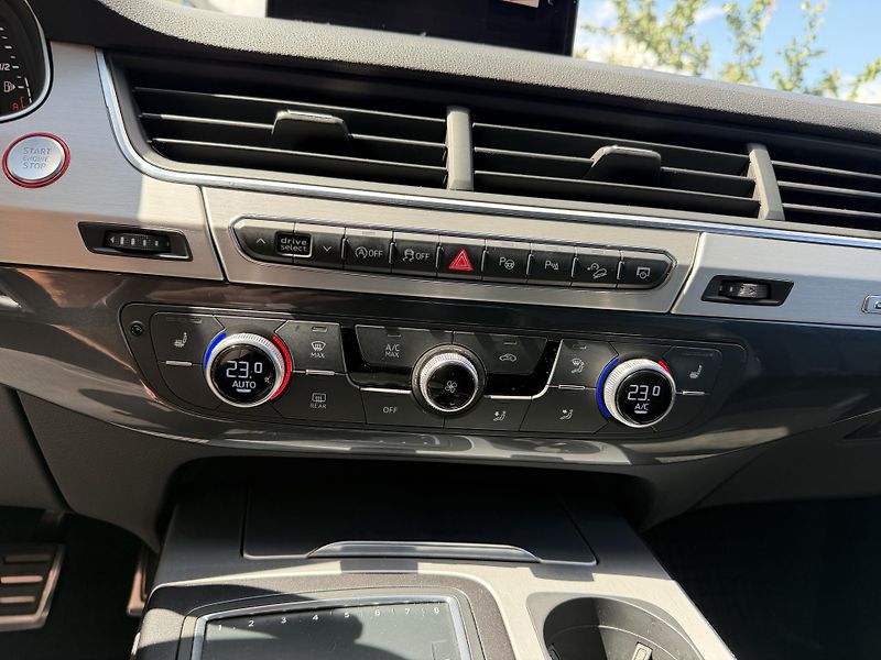 Audi SQ7 (2017) V8 4.0 TDI 320 KW (435 PS) - fotka 27 z 34
