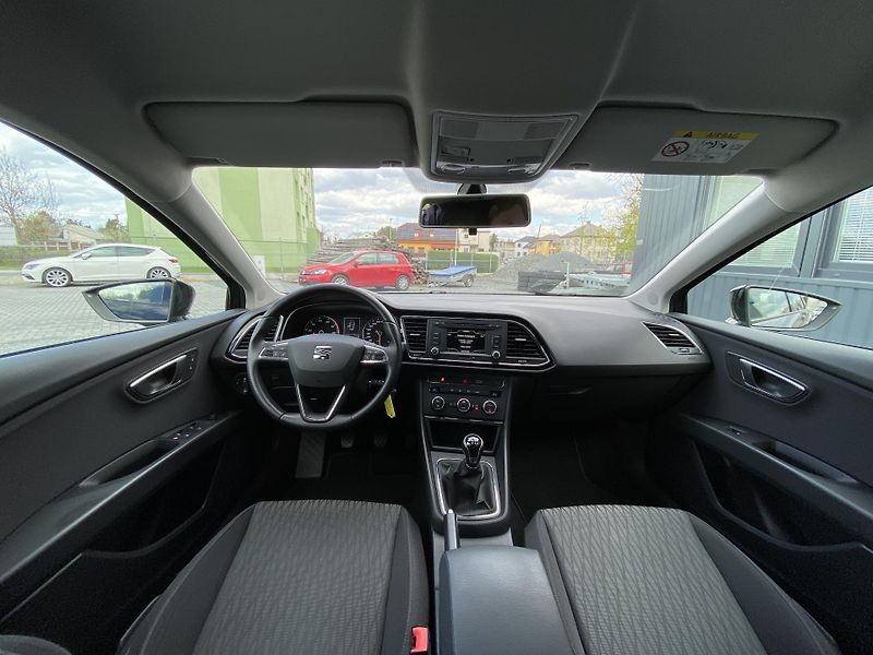 Seat Leon 1.4 TSI 92kW - 1xMAJ.- STYLE - fotka 26 z 41