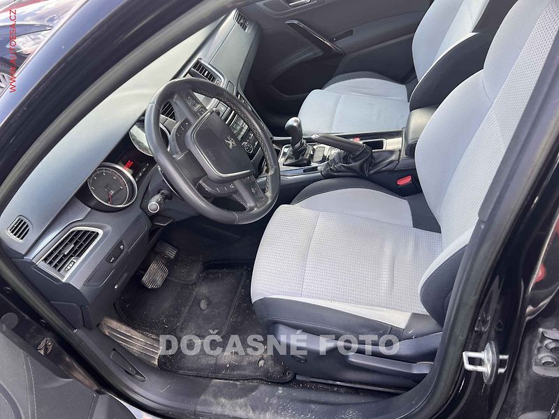 Peugeot 508 (2013) 1.6 eHDi, AT - fotka 3 z 3