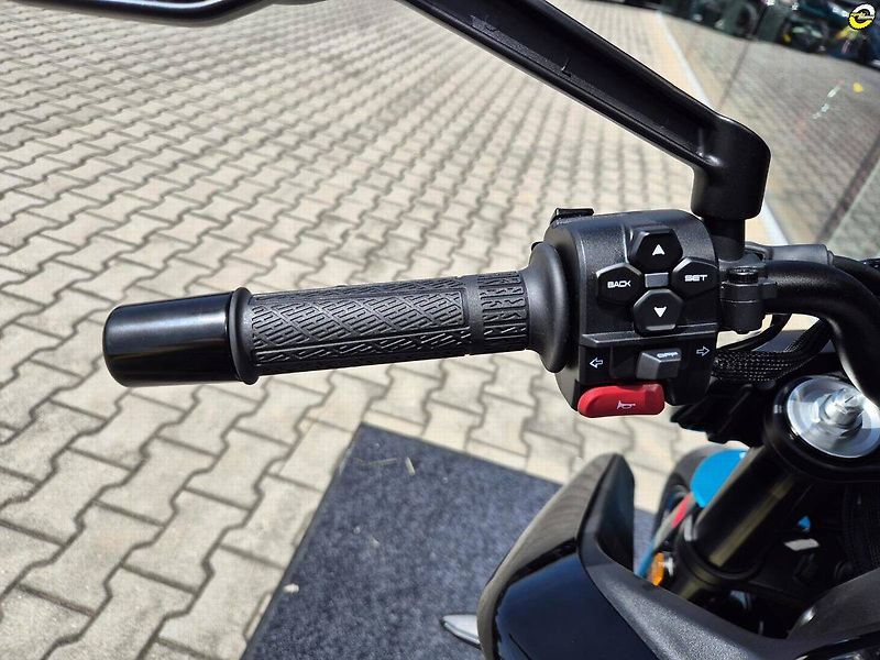 CFMOTO (2026) 675 NK - SKLADEM - fotka 57 z 59