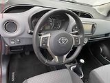 Toyota Yaris (2014) 1.3i, ČR, AC, temp, STK6/28 - náhled 12