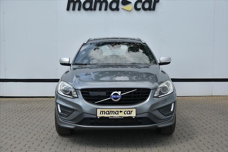 Volvo XC60 2.0 T6 225kW AWD R-DESIGN ČR - fotka 2 z 28
