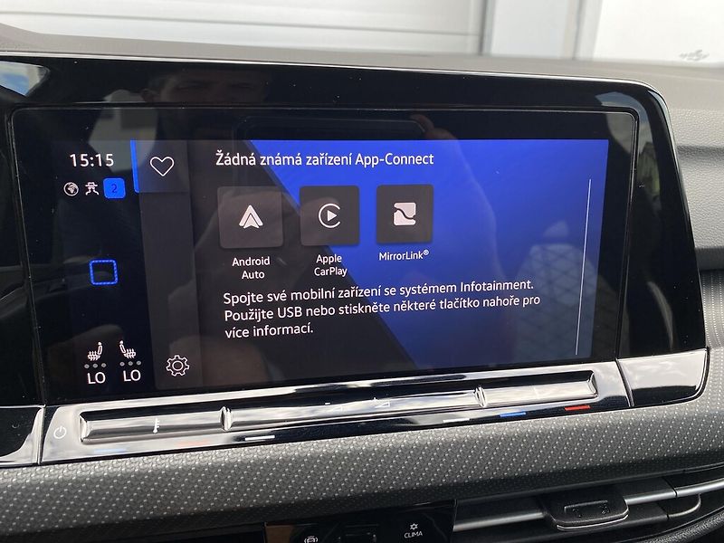 Volkswagen Golf Variant 2,0 TSI 140 kW DSG R-line - fotka 18 z 29