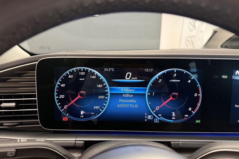 Mercedes-Benz GLS (2019) GLS 400d 4Matic AMG Line - fotka 58 z 111