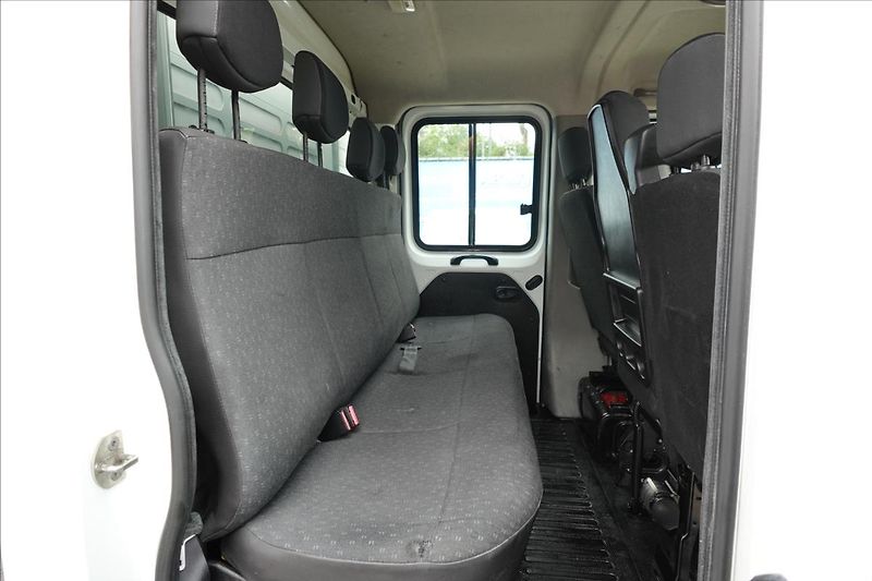 Opel Movano 2,3 CDTI  DVOJKABINA 7MÍST VAL - fotka 12 z 20