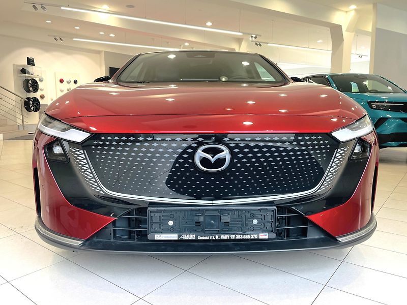 Mazda 6e (2025) EV 258ps 1AT RWD Takumi - fotka 2 z 22