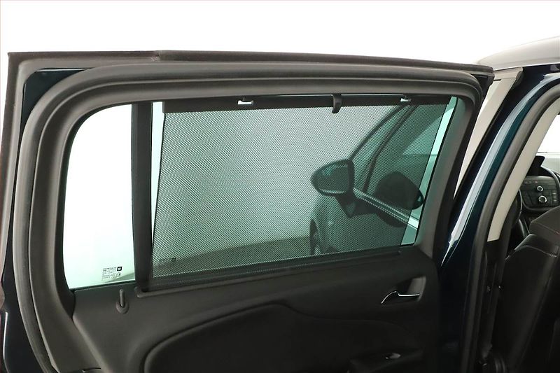 Opel Zafira (2016) 2.0 CDTI, Automat, Xenony - fotka 9 z 15