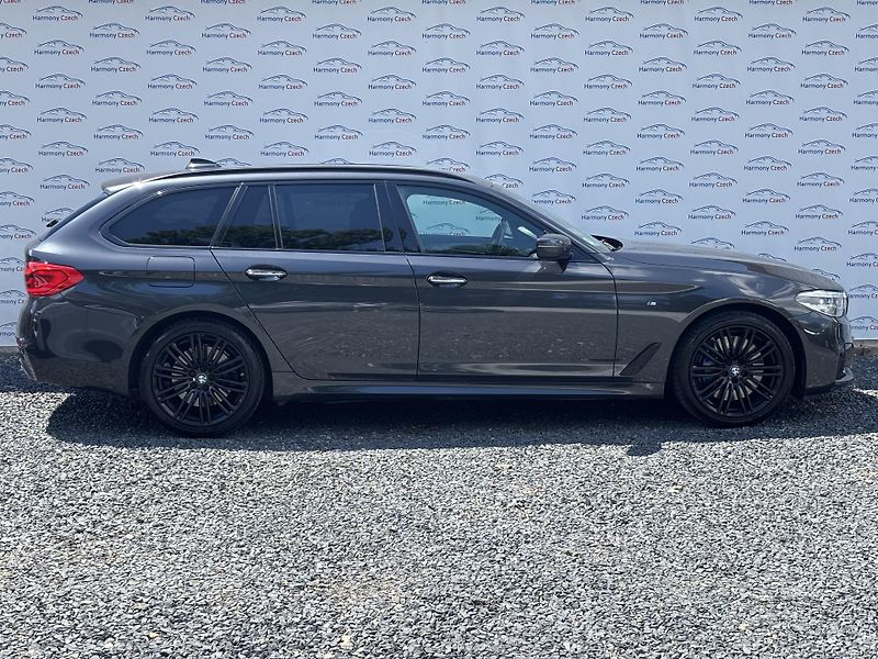 BMW Řada 5 (2017) 540iX Drive, 250kW, ČR, DPH - fotka 5 z 18